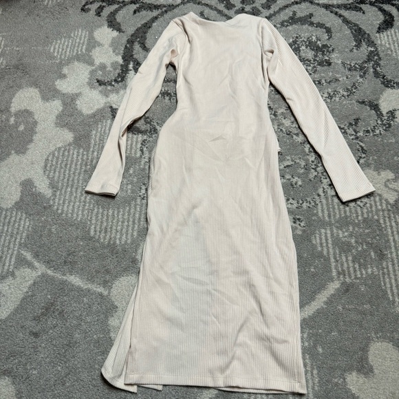 VICI Oatmeal Cream Ribbed Long Sleeve Maxi Slit Tie Waist T-shirt Dress - Picture 7 of 7